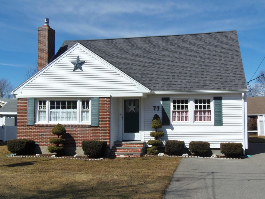 77 N Tibbetts Ave, Wells, ME 04090 - photo 1