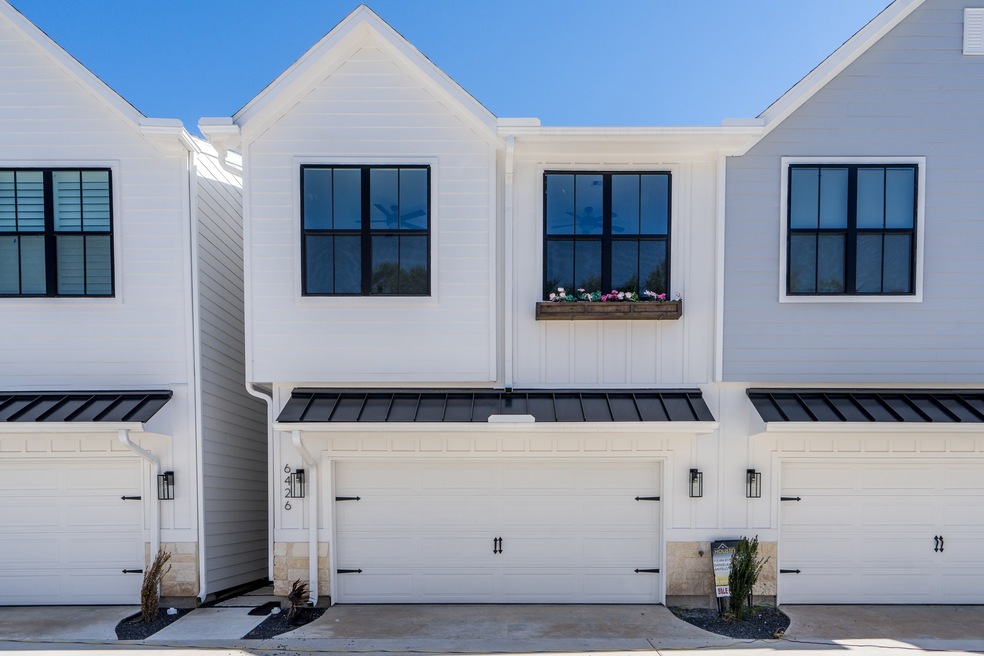 6426 Highland Pine Ln unit L, Houston, TX 77091 - photo 1