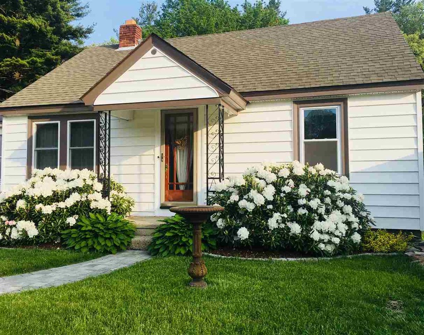 12 Fairview Ave, Pembroke, NH 03275 - photo 1