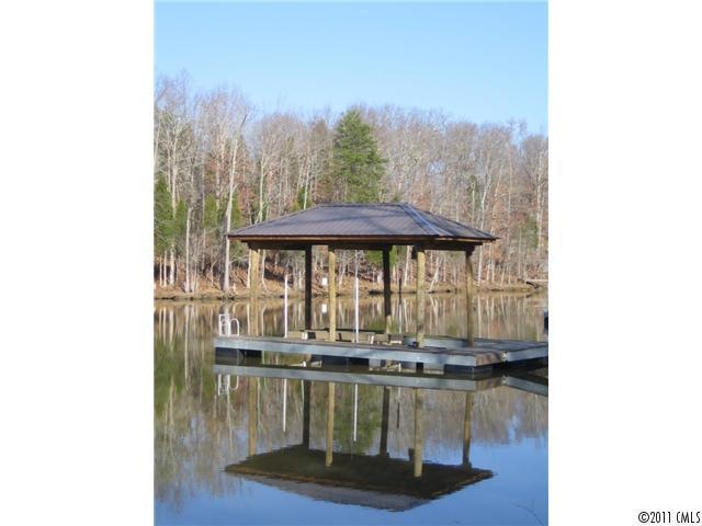 Dock