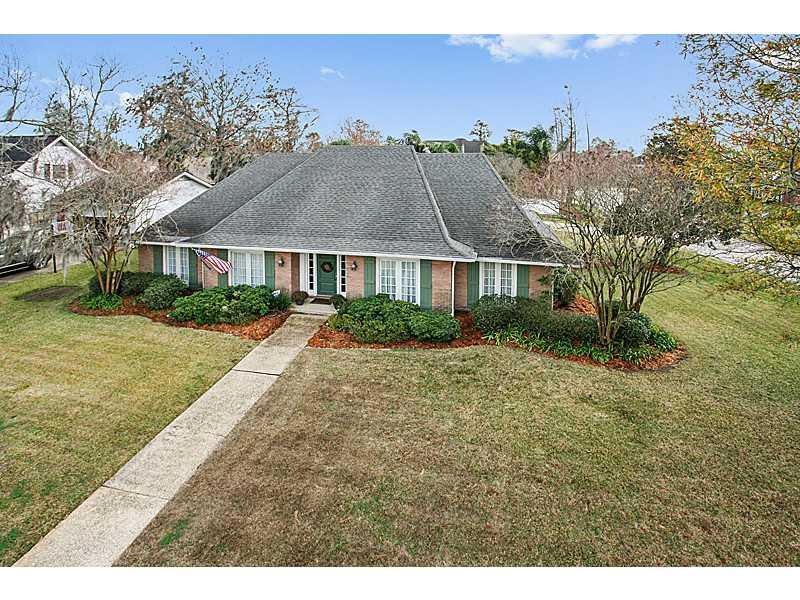 10 Belle Helene Dr, Destrehan, LA 70047 - photo 1