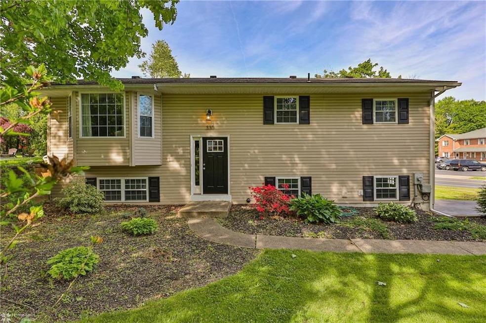 330 N Marshall St, Allentown, PA 18104 - photo 1