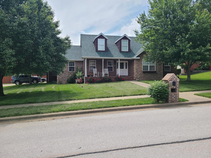 633 N Jerico St, Nixa, MO 65714 - photo 1
