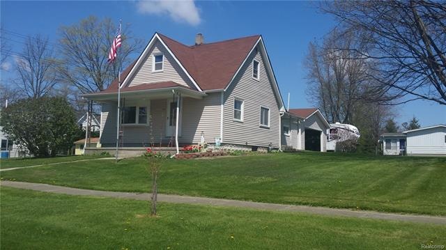This is a view of the front of the home.