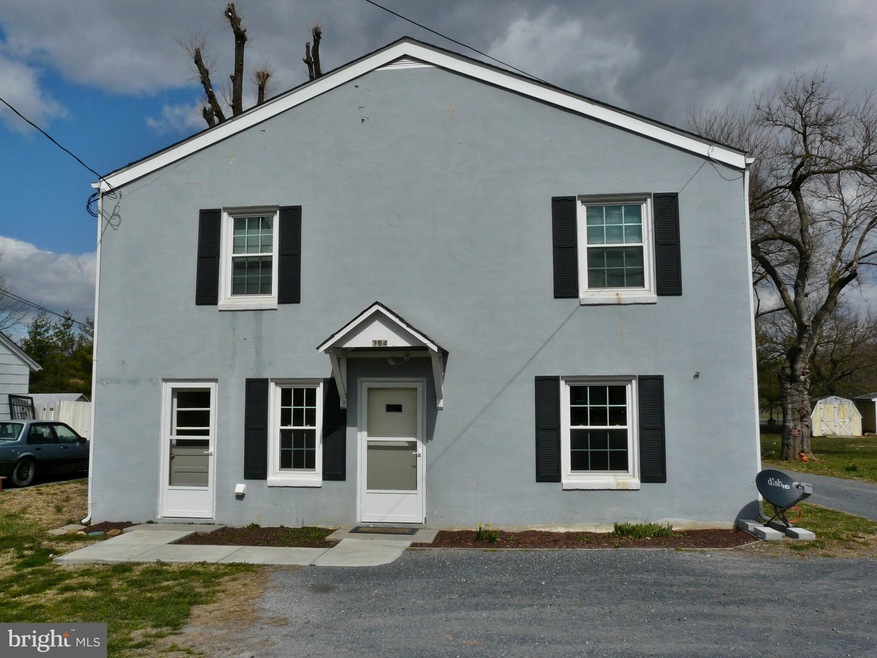 394 W Old Cross Rd, New Market, VA 22844 - photo 1