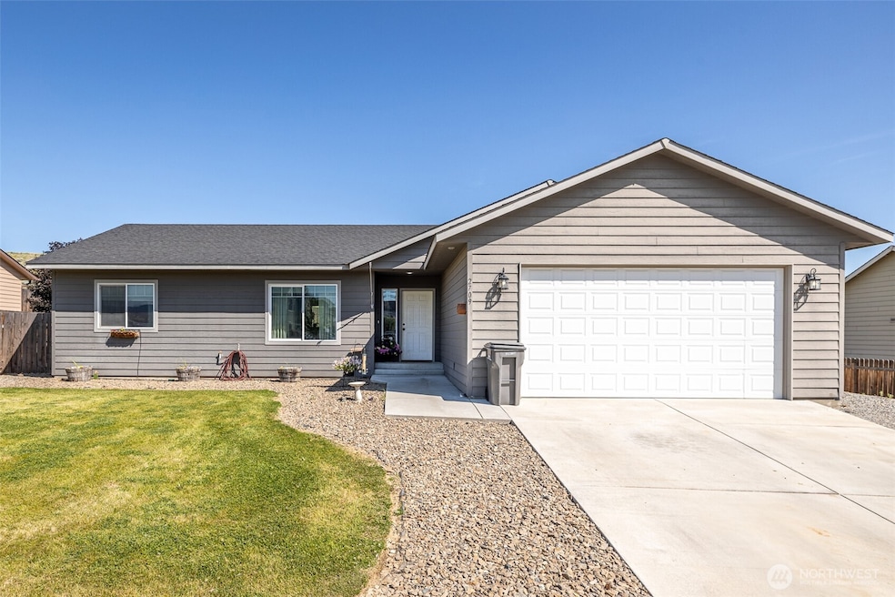 For Sale $439,900
