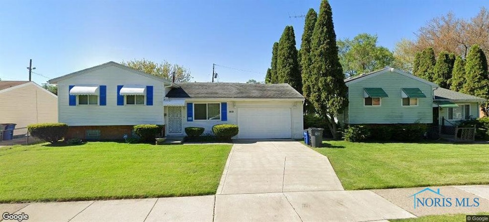 619 Pinewood Ave, Toledo, OH 43604 - photo 1