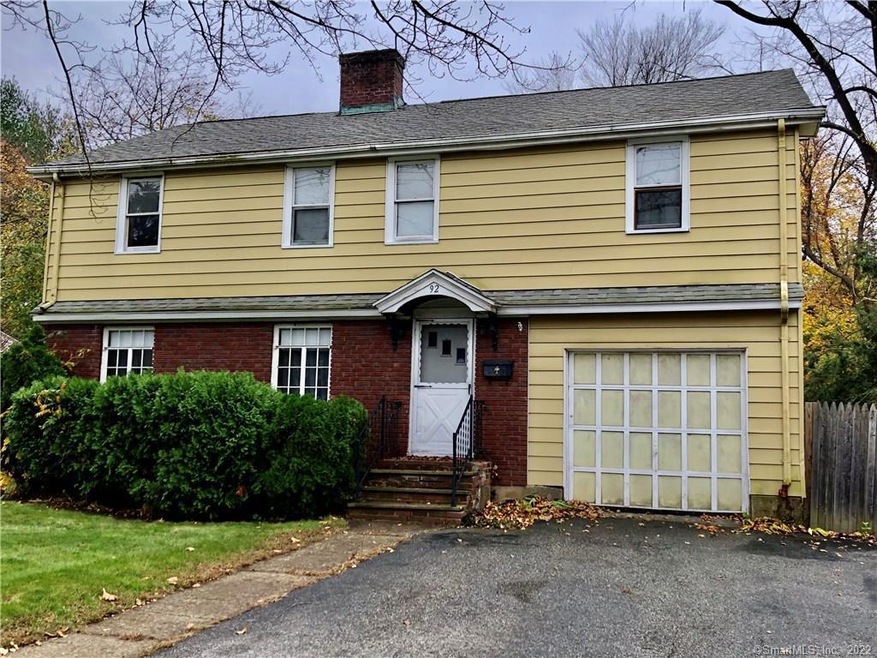 92 Alden Ave, Enfield, CT 06082 - photo 1
