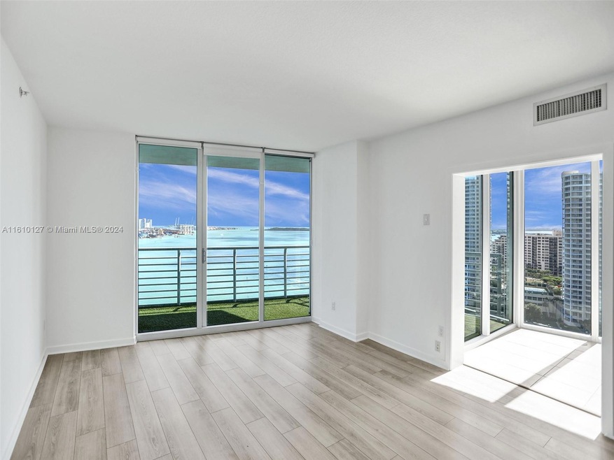 One Miami East Tower unit 2109, Unincorporated Dade County, FL 33131 - photo 1
