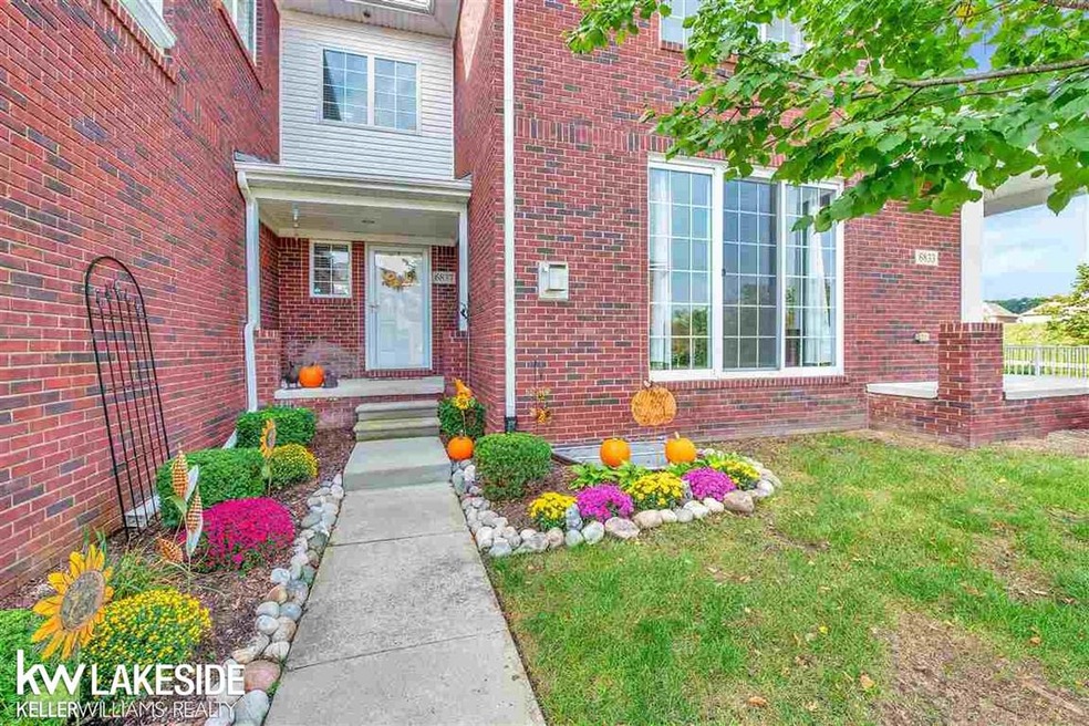 6837 Boulder Pointe Dr unit 35, Washington, MI 48094 - photo 1