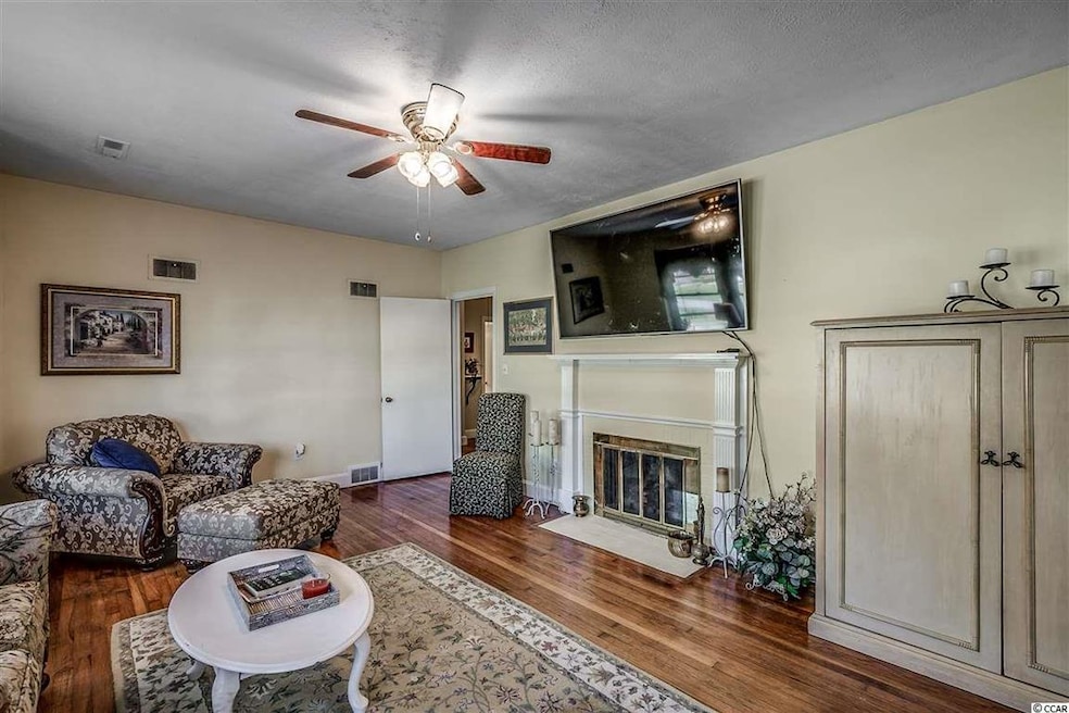 1501 Pickens St, Conway, SC 29527 - photo 1