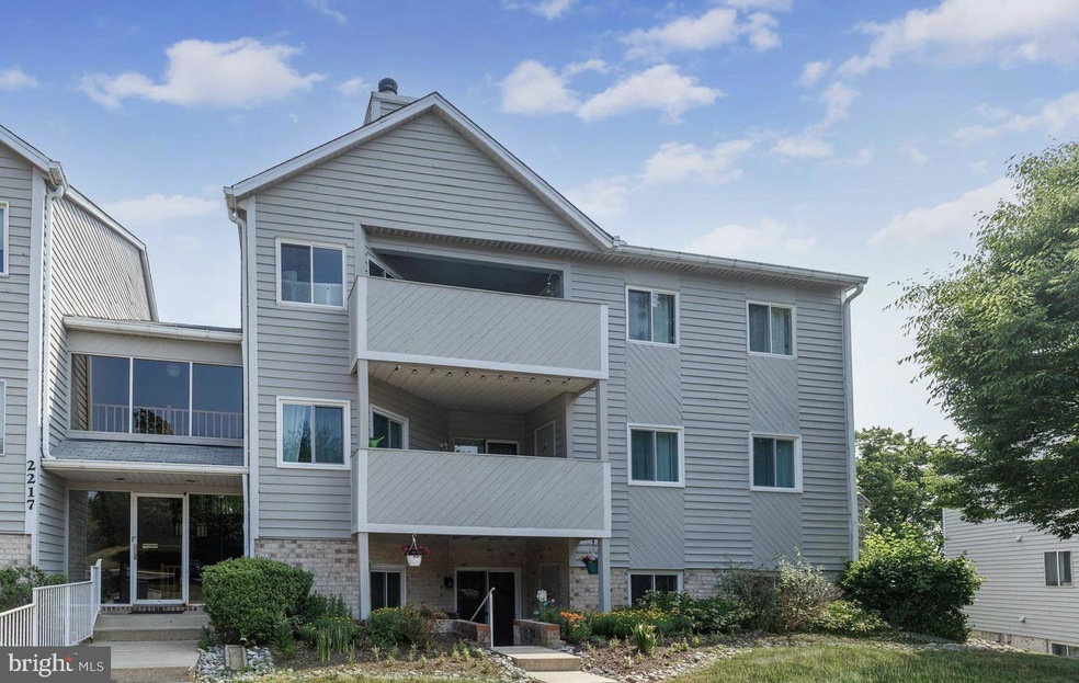 2217 Lowells Glen Rd unit D, Parkville, MD 21234 - photo 1