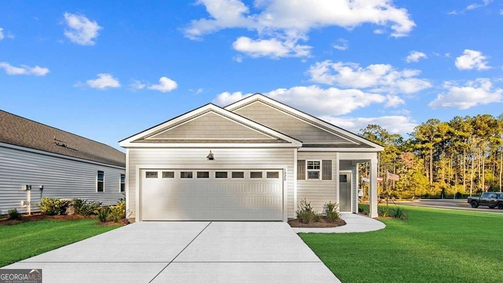 1020 Lakes Blvd, Brunswick, GA 31525 - photo 1