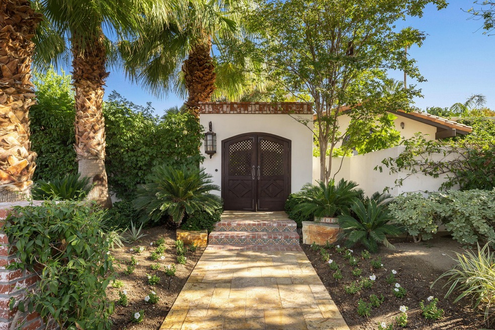 10-web-or-mls-DCMockingbird0920_001