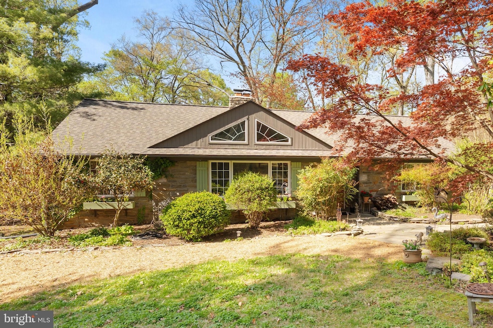 Under Contract $940,000