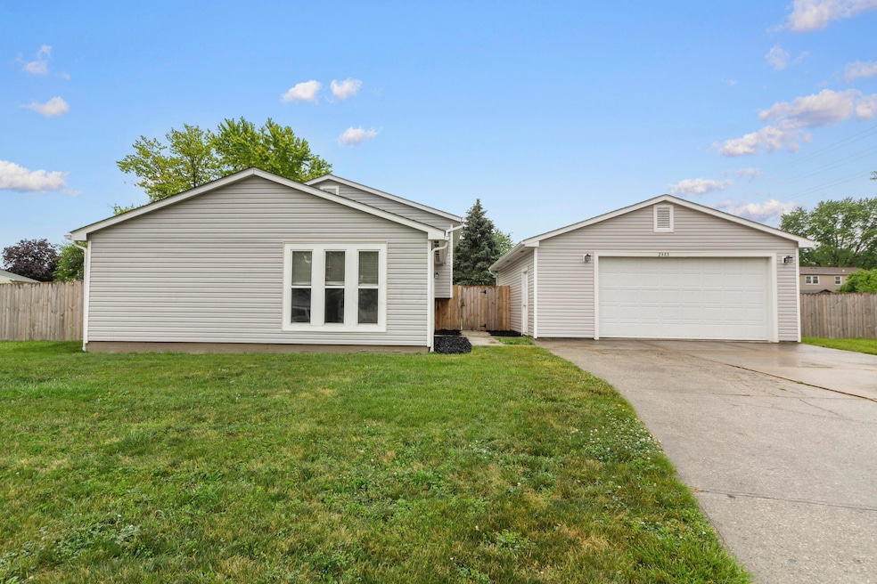 2483 Onyx Ct (1)
