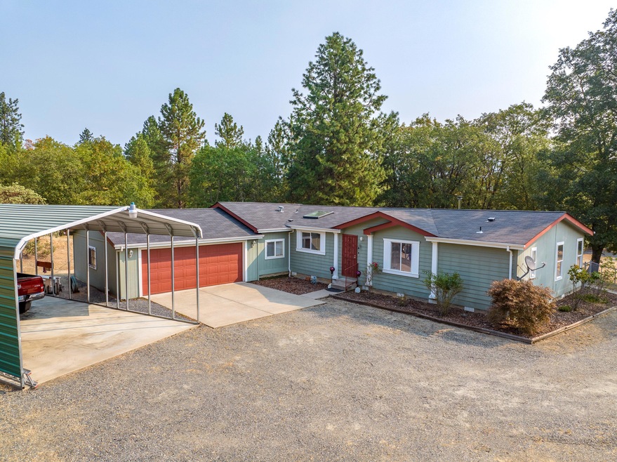 896SaratogaWay-002