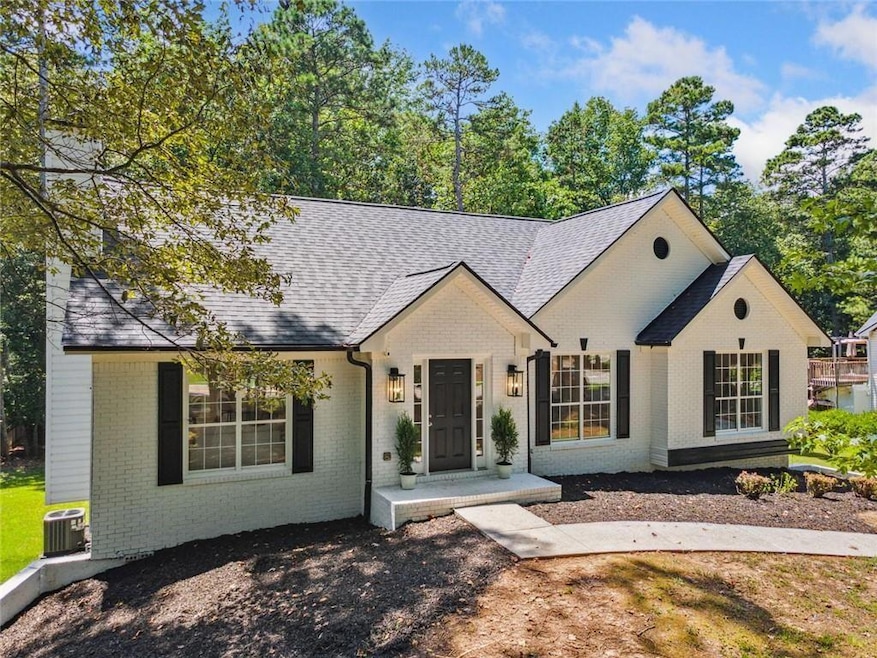 For Sale $650,000 • Co-Listing Agent