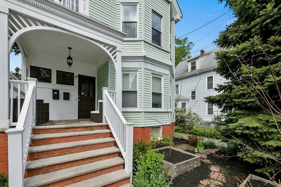 19 Hudson St unit 2, Somerville, MA 02143 - photo 1