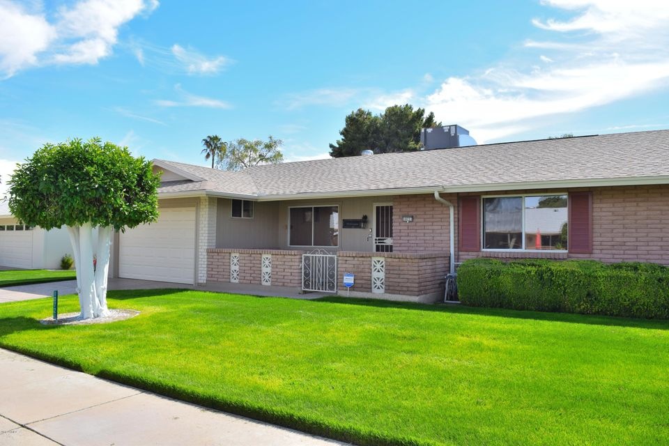 10721 W Hatcher Rd unit 73, Sun City, AZ 85351 - photo 1