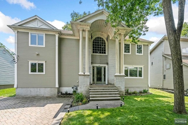 41 Mohawk Ave, Oakland, NJ 07436 - photo 1