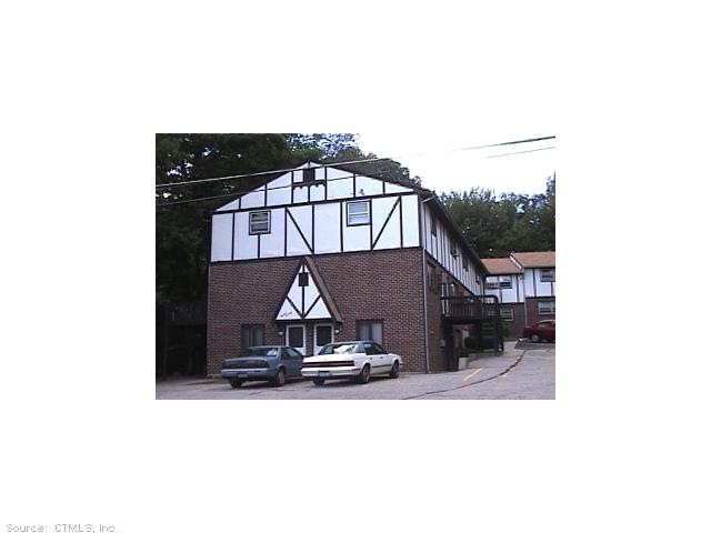 1370 Highland Ave unit 6, Waterbury, CT 06708 - photo 1