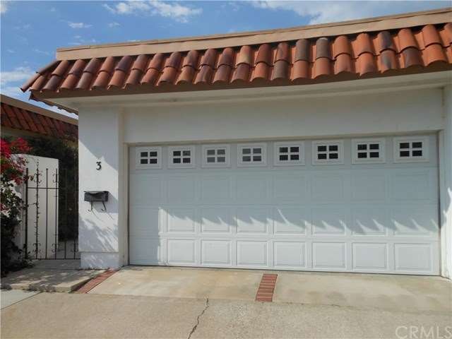 TWO CAR GARAGE