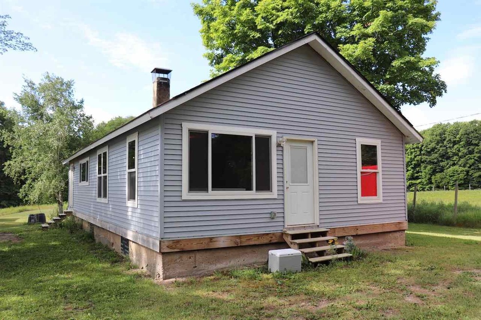 10582 Chandler Hill Rd, Boyne Falls, MI 49713 - photo 1