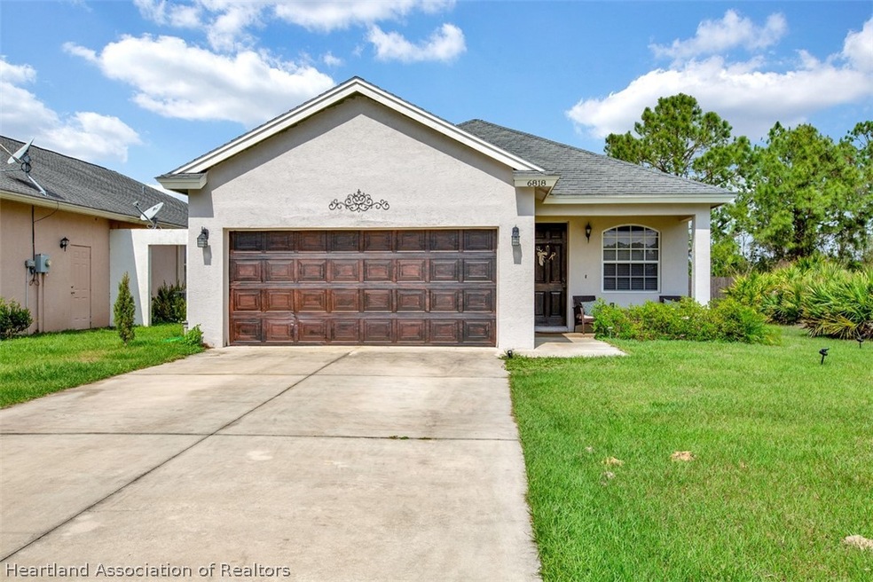 6818 Dickinson Dr, Sebring, FL 33872 - photo 1