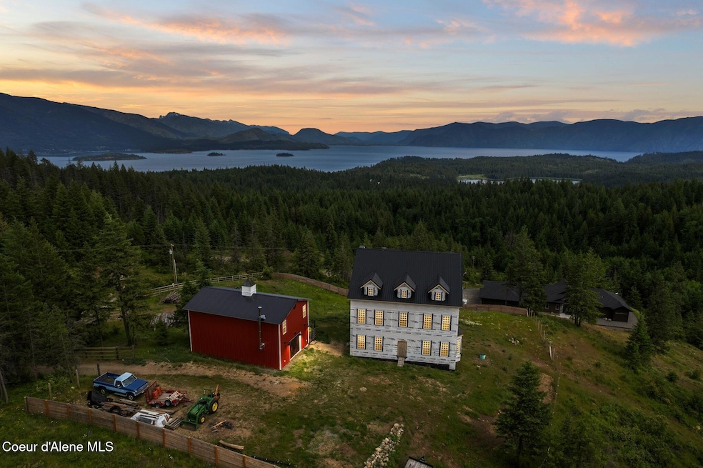 556 Vortex Way, Sagle, ID 83860 - photo 1