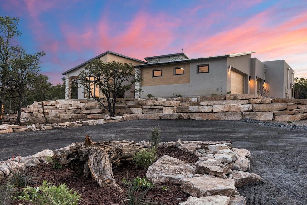 Pending $1,275,000