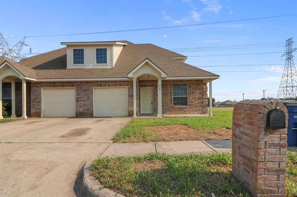 223 Wyndham Meadows Way unit 225, Wylie, TX 75098 - photo 1