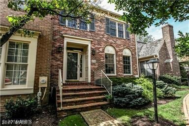 10730 Brewer House Rd, Rockville, MD 20852 - photo 1