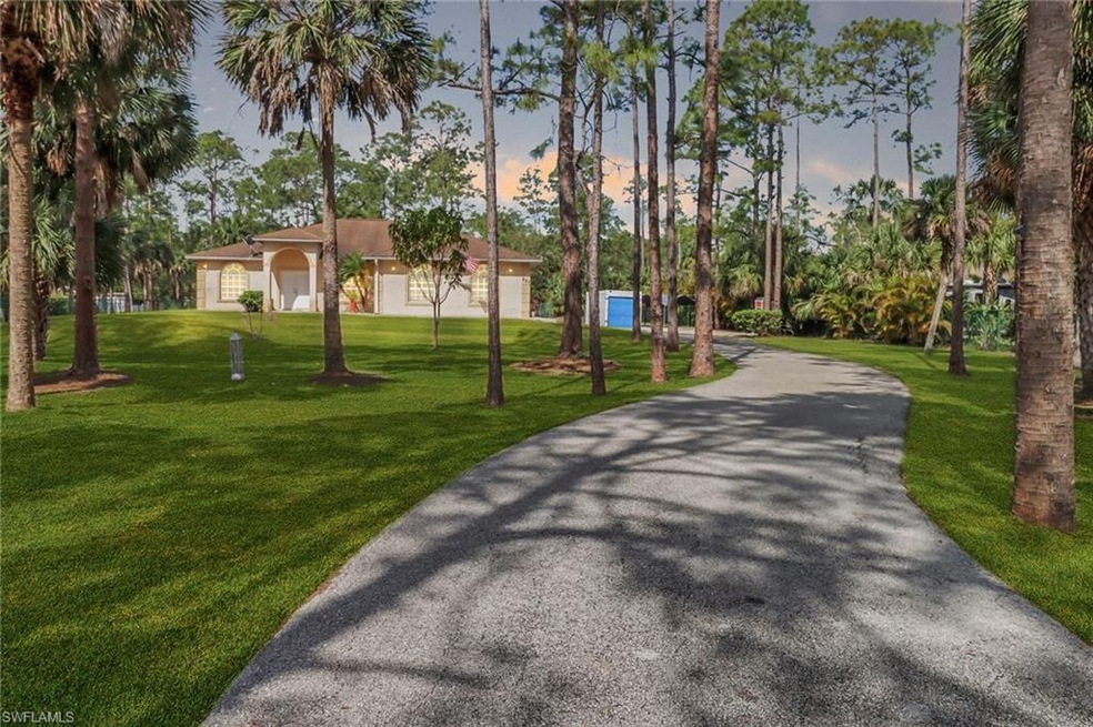 531 5th St SW unit 12, Naples, FL 34117 - photo 1