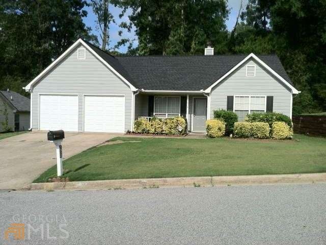 5924 Creekside Dr, Rex, GA 30273 - photo 1