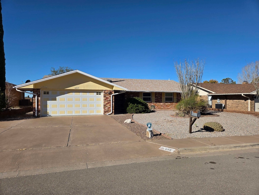 405 Sunbeam Ave, Alamogordo, NM 88310 - photo 1