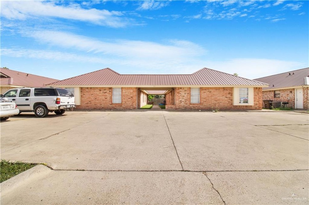 413 Date Palm St unit 13, Donna, TX 78537 - photo 1