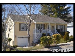 64 Forest Lake Dr, Asheville, NC 28803 - photo 1