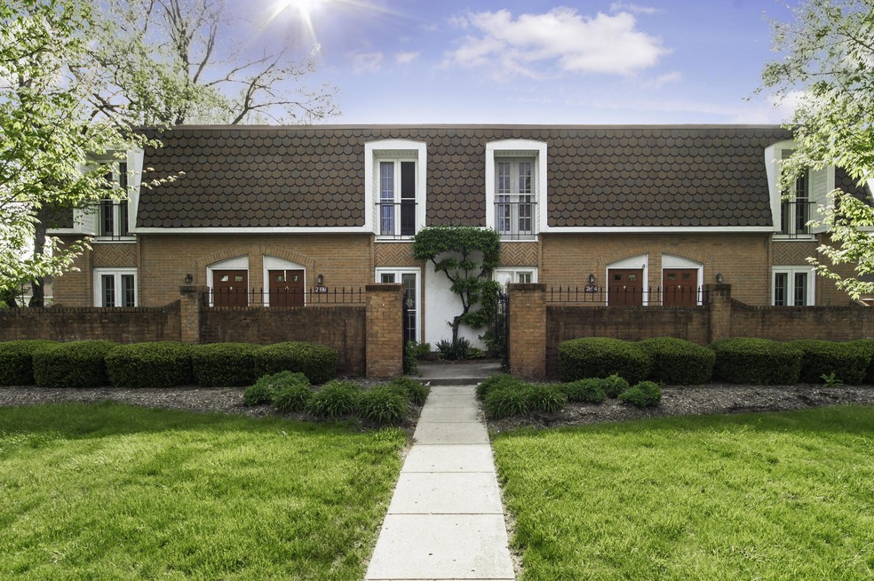 Welcome Home to 2894 Chateau Circle!!