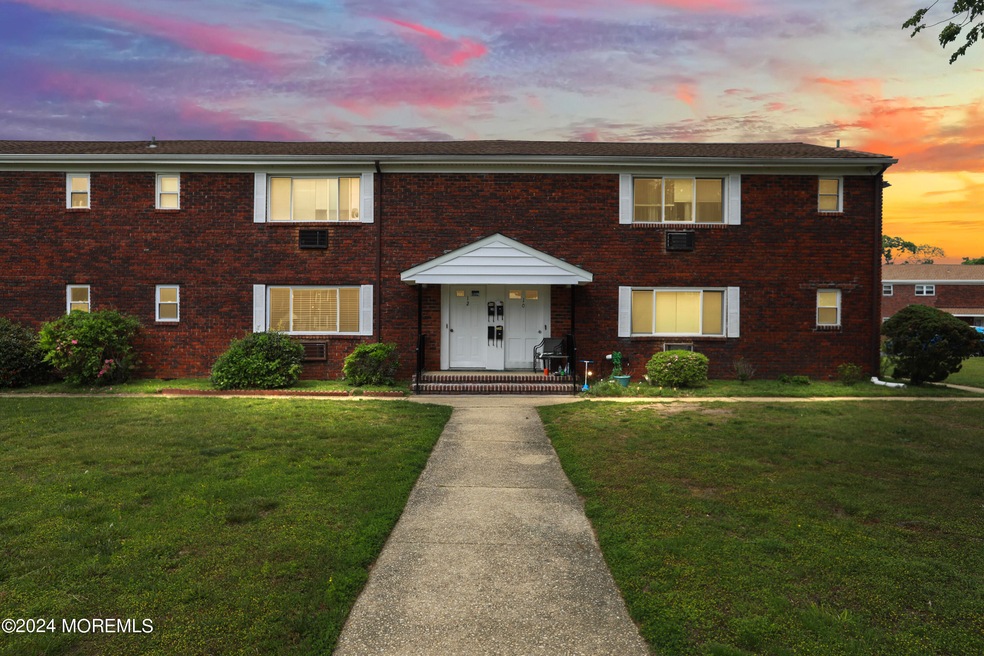 12 Laurel Place, Eatontown, NJ 07724 - photo 1