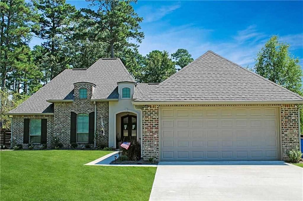 190 Fox Chase Dr, Pineville, LA 71360 - photo 1