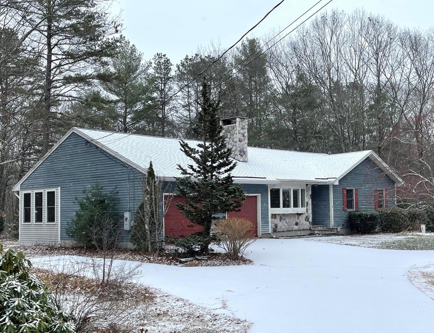 Lovely wooded & level lot