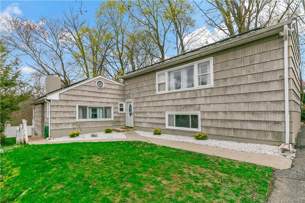 11 Fowler Ave, Ossining, NY 10562 - photo 1