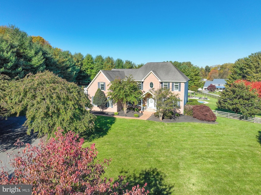 Sold $1,305,000