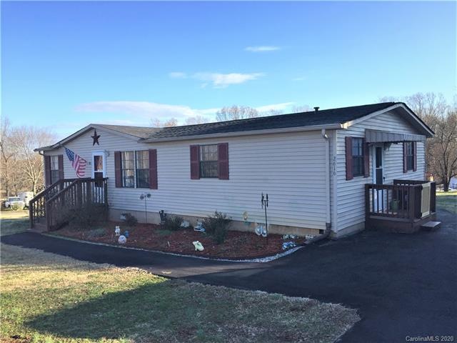 2616 Amity Hill Rd, Statesville, NC 28677 - photo 1
