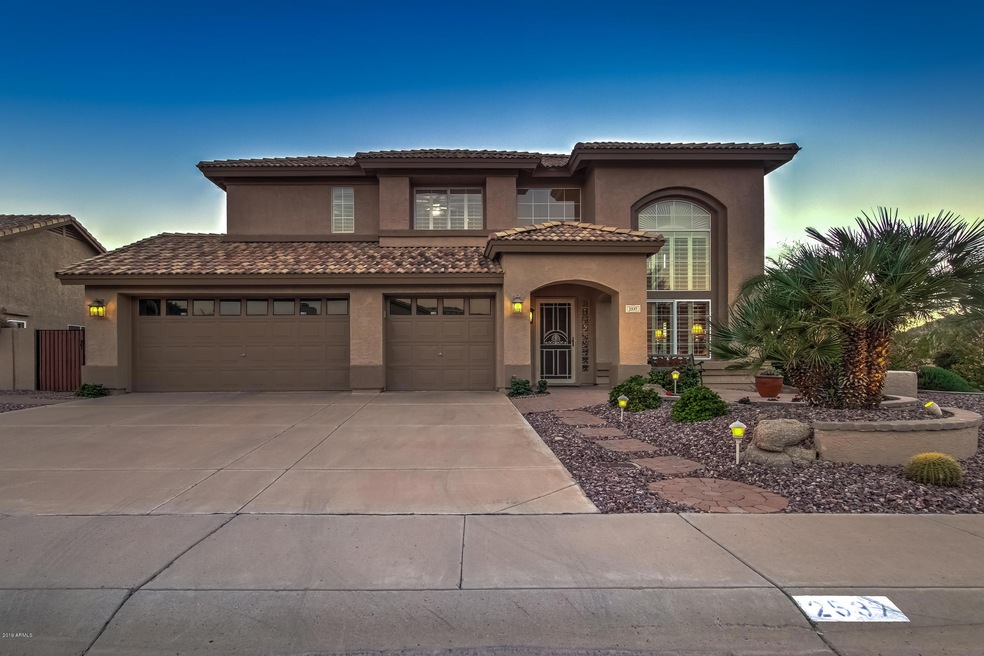 2537 E Desert Trumpet Rd-81