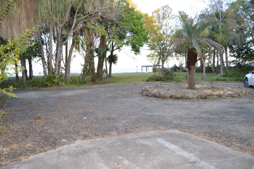 101 River Park Blvd, Titusville, FL 32780 - photo 1