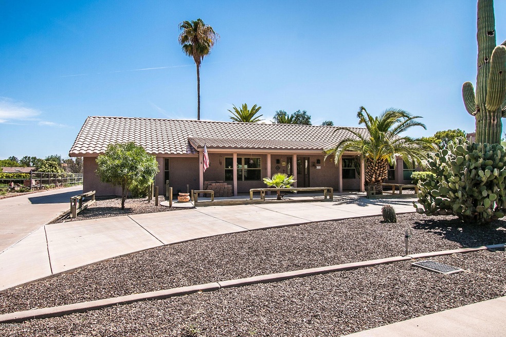 1225 E Knight Ln, Tempe, AZ 85284 - photo 1