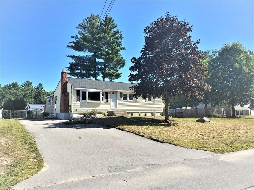 17 Oakland Rd, Pepperell, MA 01463 - photo 1