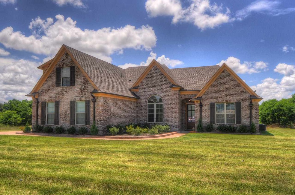 20 James Crossing, Oakland, TN 38060 - photo 1